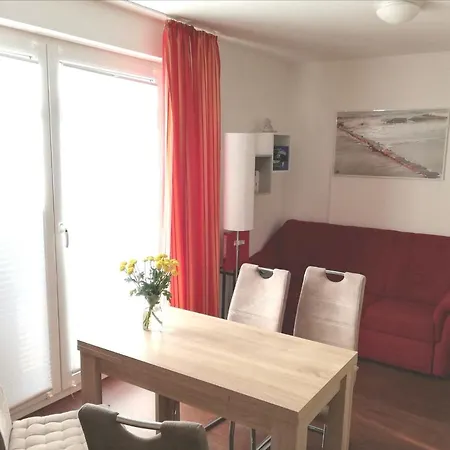 Ferienwohnung Berolina Mit Ueberdachter Terrasse Wiese 2 Zimmer 2 Baeder 2 Tv Appartement *