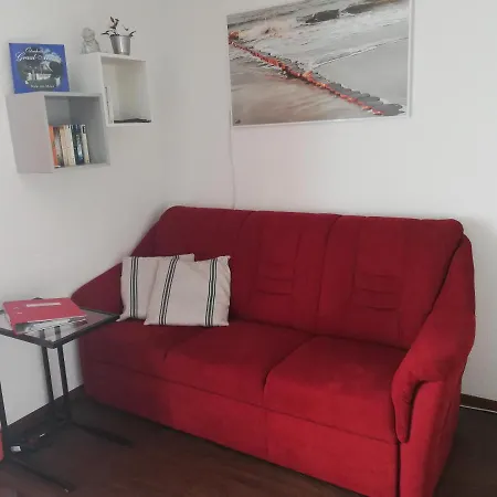 Ferienwohnung Berolina Mit Ueberdachter Terrasse Wiese 2 Zimmer 2 Baeder 2 Tv * Graal-Mueritz