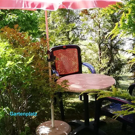 Ferienwohnung Berolina Mit Ueberdachter Terrasse Wiese 2 Zimmer 2 Baeder 2 Tv