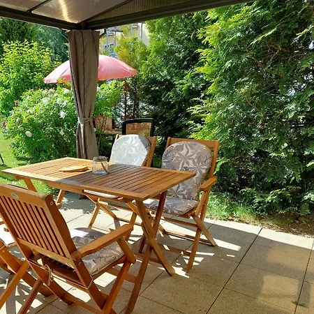 Appartement Ferienwohnung Berolina Mit Ueberdachter Terrasse Wiese 2 Zimmer 2 Baeder 2 Tv Graal-Mueritz